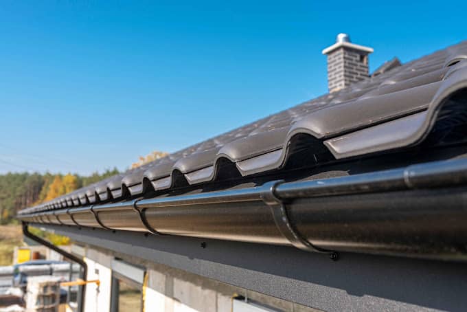 Local roofing contractor near me providing high-quality roof and gutter services — Gutter Tune Up